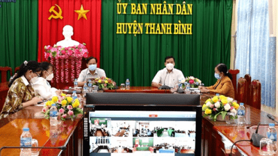 THANH BÌNH TỔ CHỨC HỘI NGHỊ TRIỂN KHAI NGHIỆM VỤ ĐẦU NĂM HỌC 2021-2022